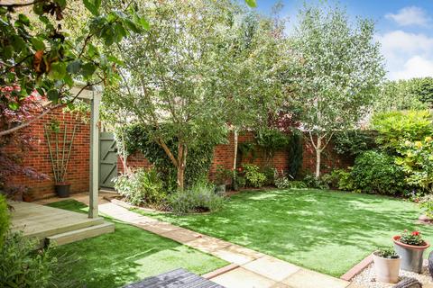 7 Stirling Way, Moreton-in-marsh, GL56 0GS