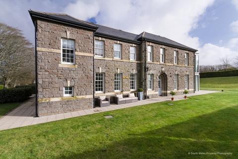 2 bedroom ground floor flat for sale - Richardson House, Hensol Castle Park, Hensol, Vale of Glamorgan, CF72 8GE