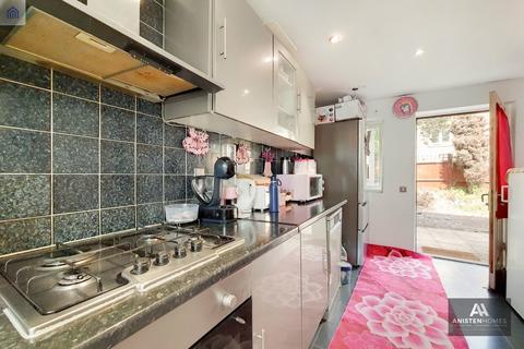 29 Felstead Street, London, E9 5LZ