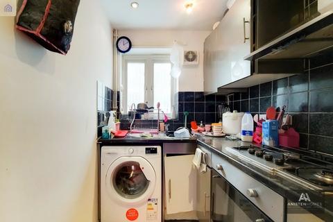 29 Felstead Street, London, E9 5LZ