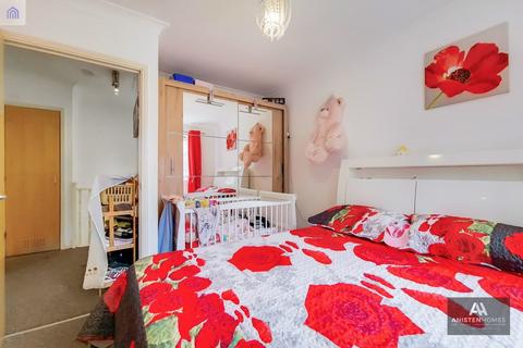 29 Felstead Street, London, E9 5LZ