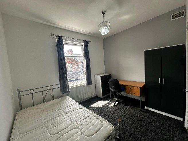 Scarsdale-road-m14-5pr-962626