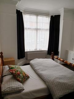 6 bedroom house share to rent, Paget Road
