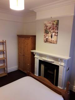 6 bedroom house share to rent, Paget Road