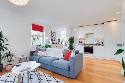 2 bedroom flat for sale, Walters House, 1423a London Road, Norbury, London, SW16