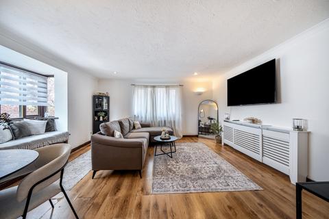 1 bedroom flat for sale, Gade Close, Hayes, UB3