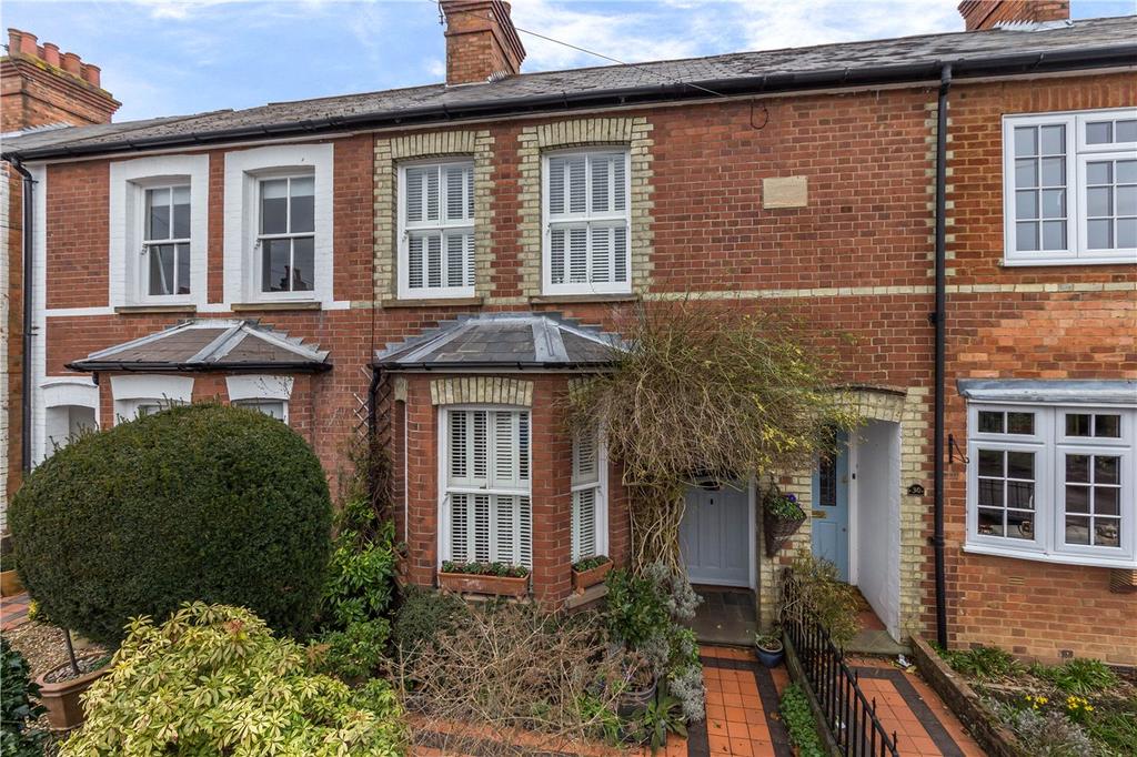 Shakespeare Road, Harpenden, Hertfordshire 2 bed terraced house £730,000