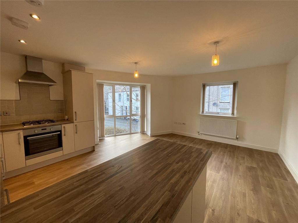 Lounge / Kitchen
