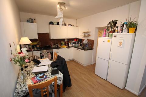 undefined, Kings Road, Kingston Upon Thames KT2