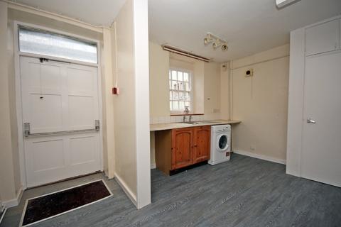 3 bedroom end of terrace house for sale, Stryd Fawr, Caernarfon, Gwynedd, LL55