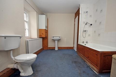 3 bedroom end of terrace house for sale, Stryd Fawr, Caernarfon, Gwynedd, LL55