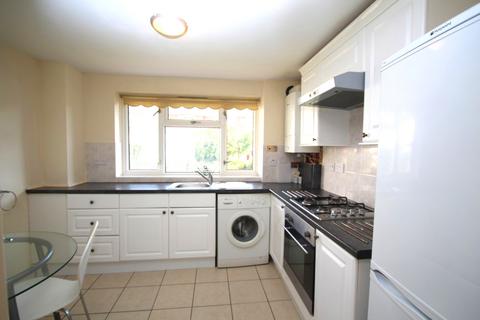 4 bedroom ground floor flat to rent - Anglesea Road, Kingston Upon Thames KT1
