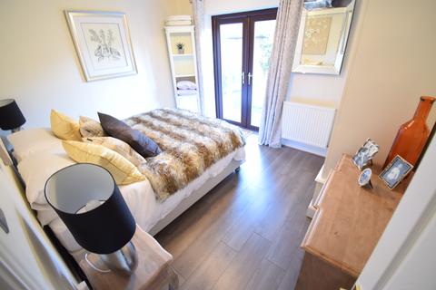 2 bedroom flat to rent - Coney Grange, Warfield, RG42