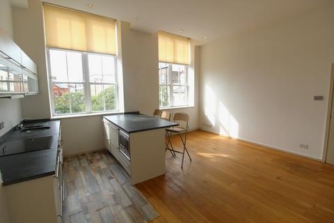 2 bedroom apartment to rent, Richmond Terrace