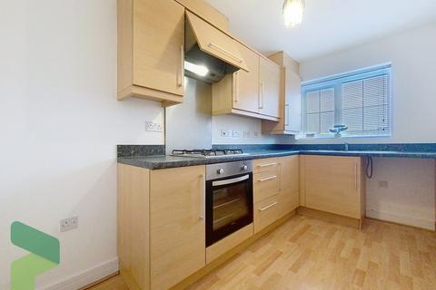 3 bedroom townhouse to rent, Burton Close, Off Belgrave Road, Darwen