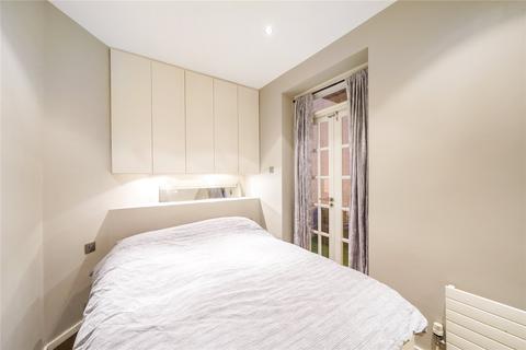 undefined, Gosfield Street, Fitzrovia, London, W1W