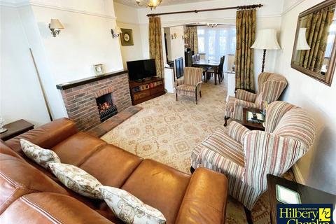 63 Spring Gardens, Hornchurch, RM12 5BG