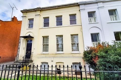 2 bedroom apartment to rent, Hewlett Road, Cheltenham