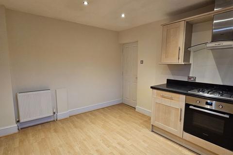 2 bedroom apartment to rent, Hewlett Road, Cheltenham