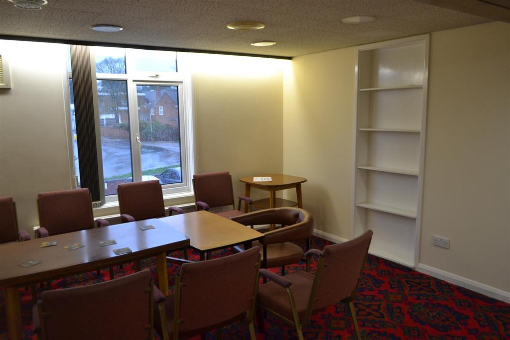 Fairfield Road, Market Harborough Office £500 pcm (£115 pw)