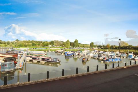 2 bedroom terraced house to rent, Harbourside, Marina, Tewkesbury, GL20