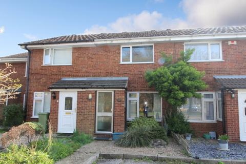 2 bedroom terraced house to rent, Holland Way, Newport Pagnell, Buckinghamshire