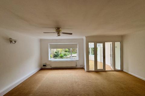 undefined, Station Road, Epping