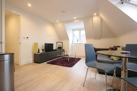 2 bedroom flat to rent, Ruislip HA4