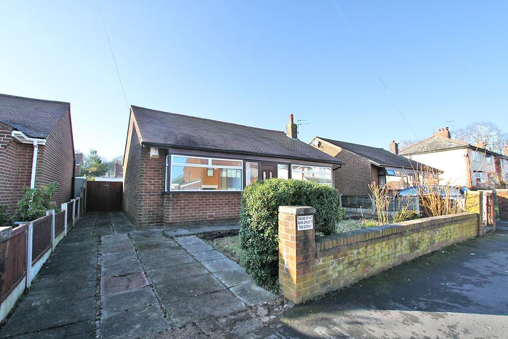 Rookery Avenue, AshtoninMakerfield, Wigan, WN4 9PE 2 bed detached