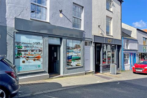 Shop to rent, Pool Street, Caernarfon, Gwynedd, LL55