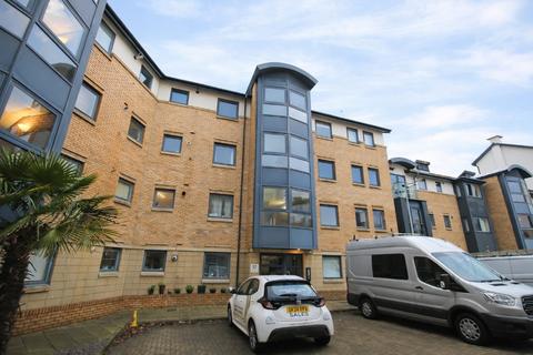 2 bedroom flat to rent, Rennies Isle, Leith, Edinburgh, EH6