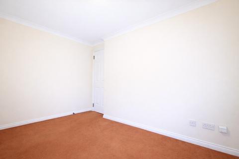 2 bedroom flat to rent, Rennies Isle, Leith, Edinburgh, EH6