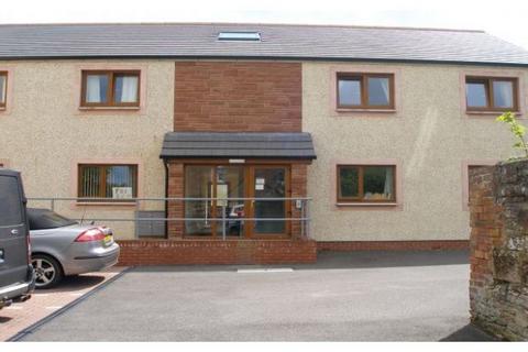 2 bedroom flat to rent, 7 Queensberry Court Annan