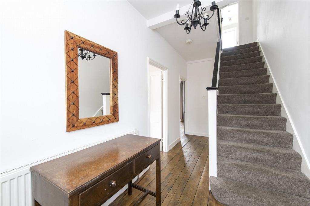 Hepworth Road, London, SW16 4 bed terraced house £2,500 pcm (£577 pw)