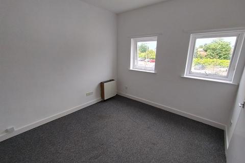 Studio to rent, Market Street, Telford TF1
