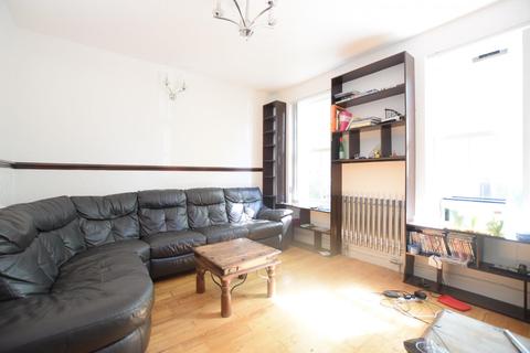 4 bedroom terraced house for sale - Vassall Road, London SW9