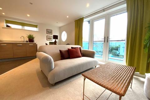 Flat 5, Nautica, 4 Burtley Road, Bournemouth, BH6 4AP