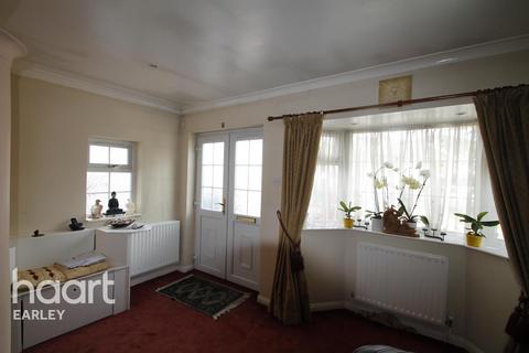 1 bedroom in a house share to rent, Millbank Crescent, Woodley, RG5 4ER