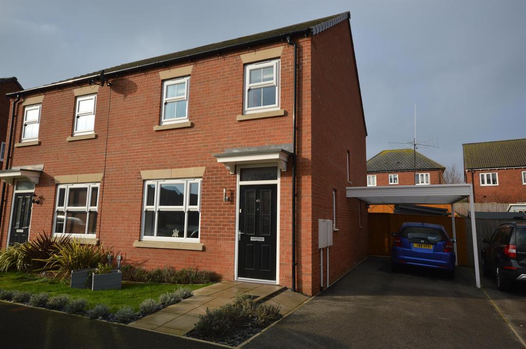 Windmill Drive, Filey, YO14 0FD 3 bed semidetached house £182,000