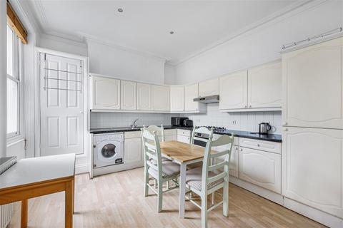 3 bedroom maisonette to rent, Hammersmith W6 W6