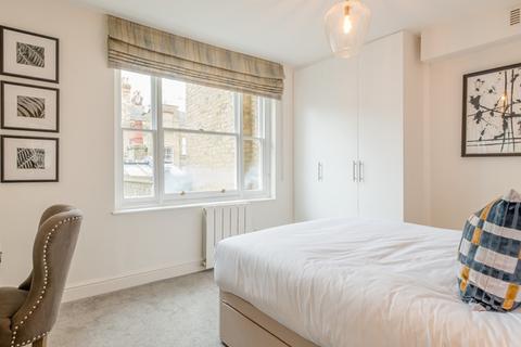 2 bedroom flat to rent - Cedar House W1