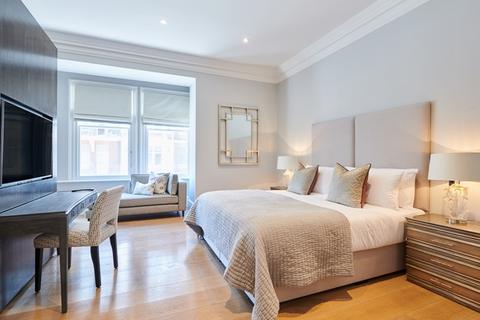 3 bedroom flat to rent, Duke Street W1