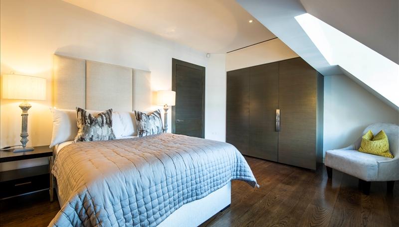 Second bedroom