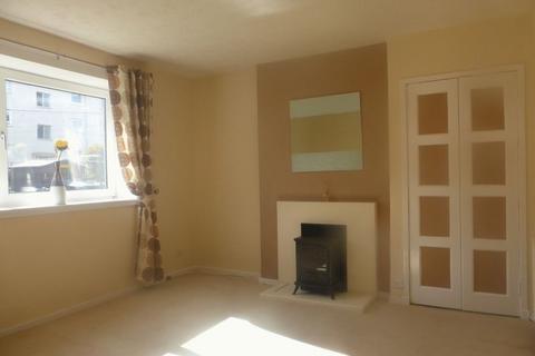 2 bedroom flat to rent, Cumnor Crescent, Gilmerton, Edinburgh, EH16