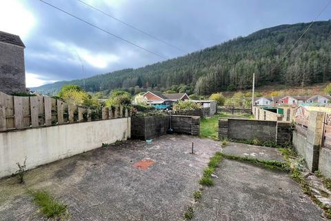 1 bedroom flat to rent, Wyndham Street Treherbert - Treorchy