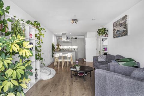 2 bedroom apartment to rent, Beechwood Road, London, E8