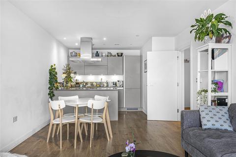 2 bedroom apartment to rent, Beechwood Road, London, E8