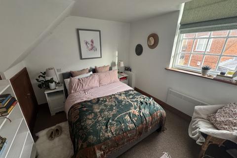 2 bedroom flat to rent, Kirby Court, Woodbridge, IP12