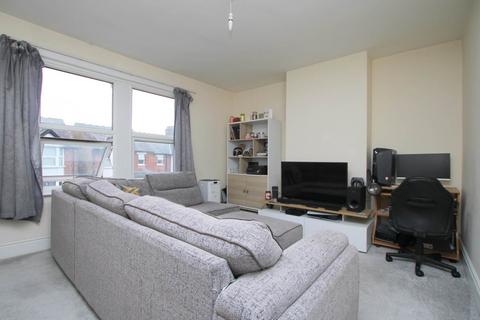 1 bedroom flat to rent, Vicarage Road, West Watford,