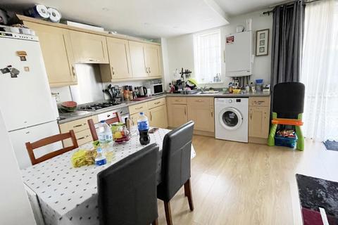 1 bedroom ground floor flat to rent, Gareth Drive, Edmonton, N9